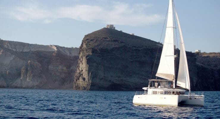 Caldera Panorama cruise in Santorini caldera